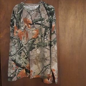 Outfitters Ridge Men's Hunting T-Shirt